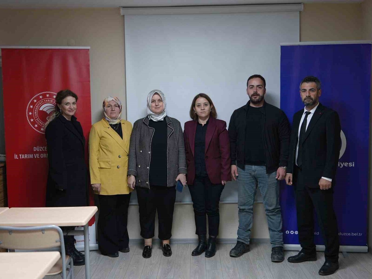 DÜZCE BELEDİYESİ TARIM AKADEMİSİ İLE İL TARIM VE ORMAN MÜDÜRLÜĞÜ İŞ BİRLİĞİNDE DÜZENLENEN MANTAR...