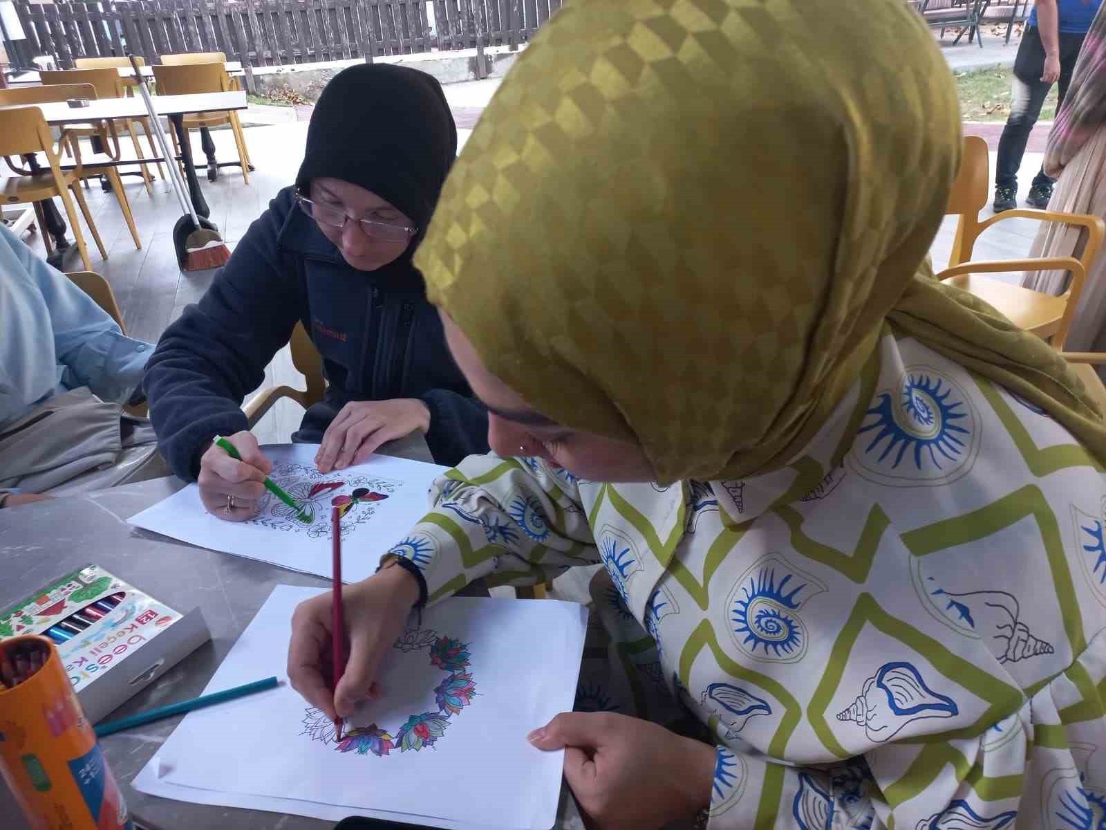 DÜZCE GENÇLİK VE SPOR İL MÜDÜRLÜĞÜ’NE BAĞLI RAZİYE BEGÜM SULTAN YURDU ÖĞRENCİLERİ, SOSYAL...