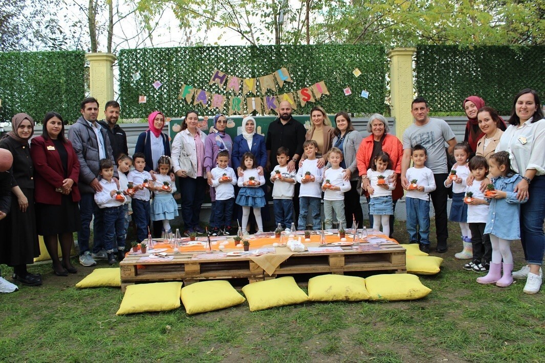DÜZCE İL MİLLİ EĞİTİM MÜDÜRLÜĞÜNÜN YÜRÜTTÜĞÜ “EVVEL ZAMAN İZİNDE MASAL PROJESİ”, AİLE YILI...