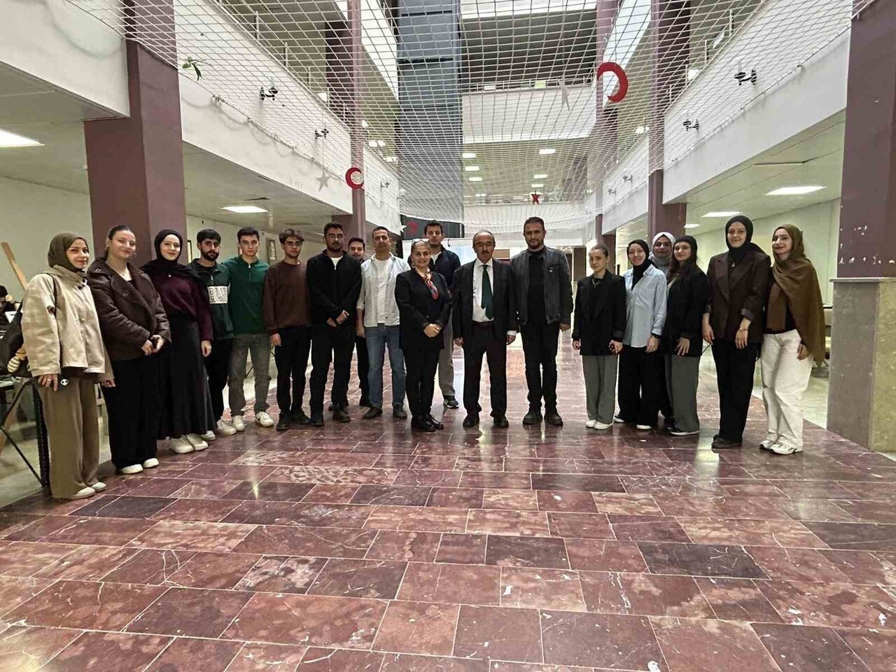 DÜZCE ÜNİVERSİTESİ EĞİTİM FAKÜLTESİ BÜNYESİNDEKİ ÖĞRENCİ TOPLULUKLARI, 24 KASIM ÖĞRETMENLER GÜNÜ...