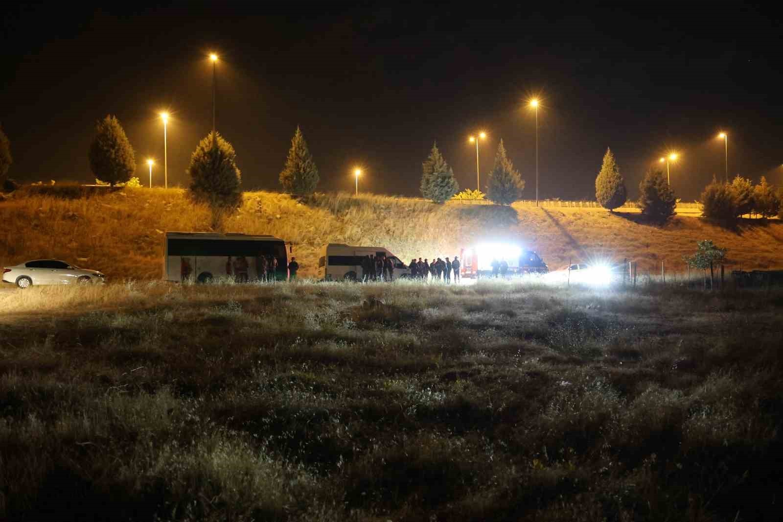 ELAZIĞ’DA KAYIP 11 YAŞINDAKİ OTİZMLİ VEYSEL BİLEN’İ BULMAK İÇİN BAŞLATILAN ARAMA ÇALIŞMALARI...
