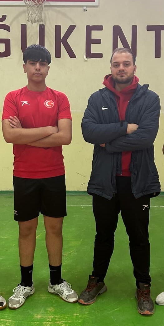 ELAZIĞ GENÇLİK VE SPOR KULÜBÜ SPORCUSU EMRE KARA, U16 HENTBOL MİLLİ TAKIM KAMPINA DAVET...