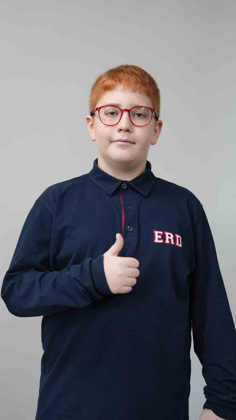 ERDEM KOLEJİ ÖĞRENCİLERİ AMO MATEMATİK OLİMPİYATI’NDA 59 MADALYA KAZANDI