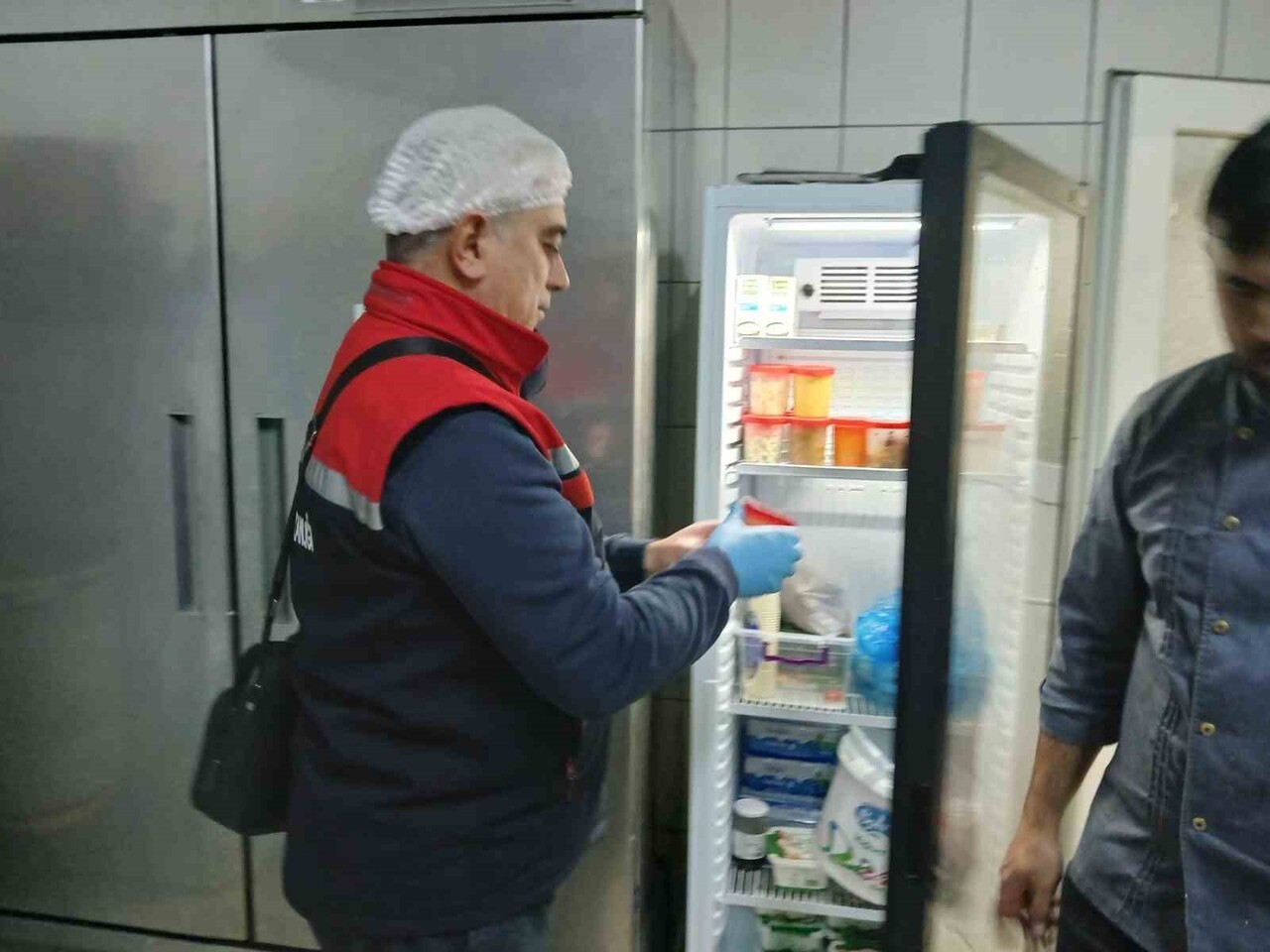 ERZURUM GENELİNDE YEM, GIDA VE GIDA İLE TEMASTA BULUNAN MADDE/MALZEME ÜRETEN İŞLETMELERE YÖNELİK...