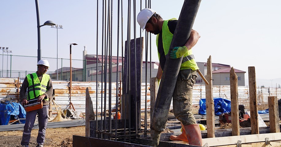 ERZURUM TEKNİK ÜNİVERSİTESİ (ETÜ) SPOR BİLİMLERİ FAKÜLTESİ’NİN YENİ HİZMET BİNASININ TEMEL ATMA...