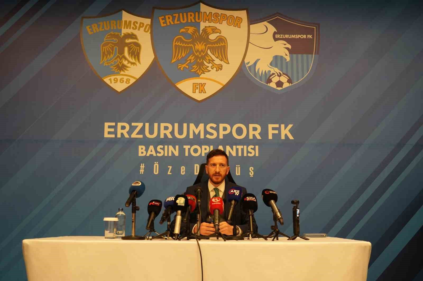 ERZURUMSPOR FK BAŞKANI AHMET DAL, DÜZENLENEN BASIN TOPLANTISINDA KULÜP VE TAKIM HAKKINDA ÖNEMLİ...