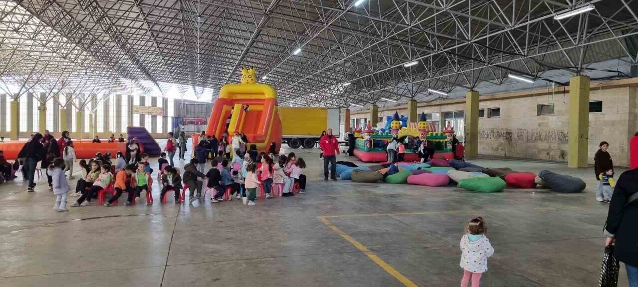 ESKİŞEHİR'DE YABANCILARA YÖNELİK ŞARTLI EĞİTİM YARDIMI (YŞEY) PROJESİ'NİN EN ÖNEMLİ AYAKLARINDAN...