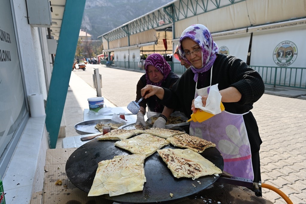 ESKİŞEHİR İNÖNÜ BELEDİYE BAŞKANI SERHAT HAMAMCI, ESKİŞEHİR İLİ DAMIZLIK MANDA YETİŞTİRİCİLERİ...