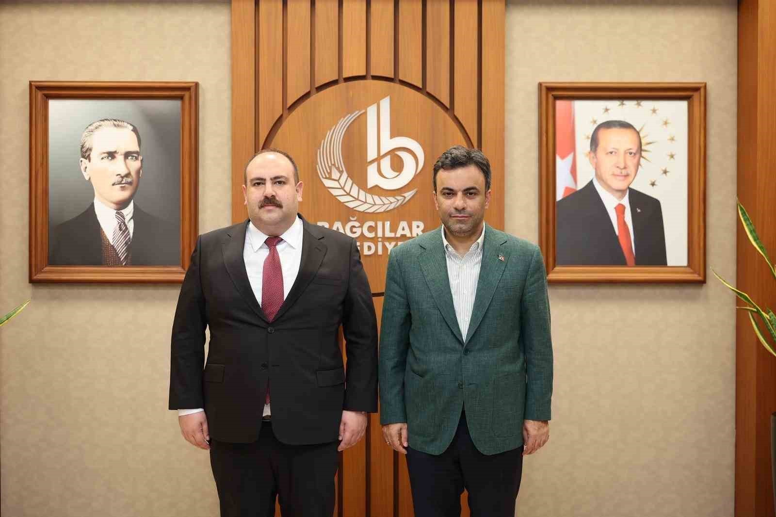 ESKİŞEHİR İNÖNÜ BELEDİYE BAŞKANI SERHAT HAMAMCI, İSTANBUL BAĞCILAR BELEDİYE BAŞKANI YASİN YILDIZ'A...