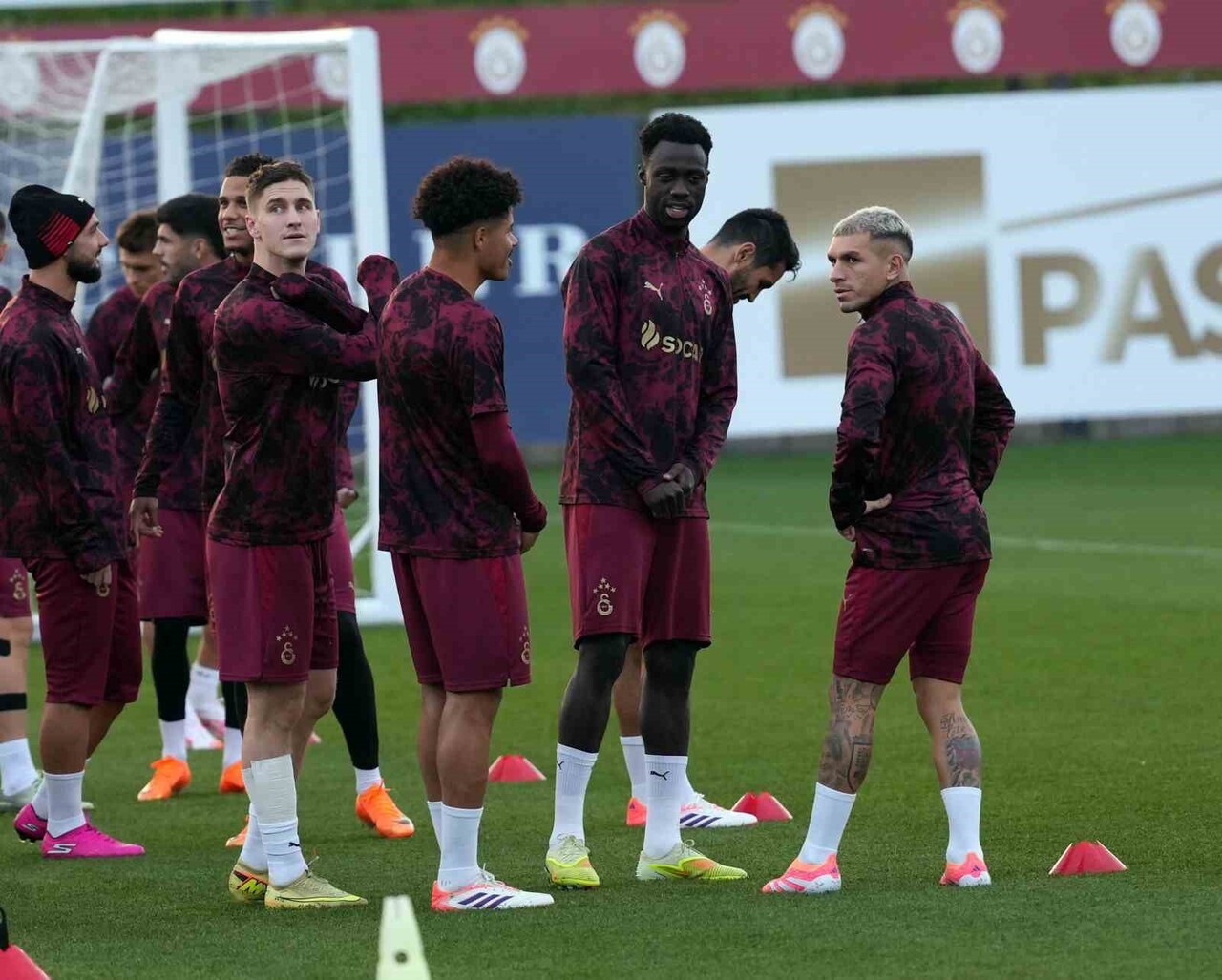 GALATASARAY, UEFA ŞAMPİYONLAR LİGİ'NİN 5. HAFTASINDA YARIN EVİNDE BELÇİKA EKİBİ UNİON...