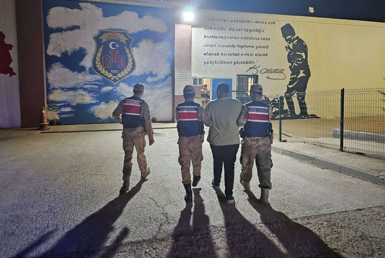 GAZİANTEP'TE ARAZİ ANLAŞMAZLIĞI NEDENİYLE HUSUMETLİSİNİ YARALAYAN ŞAHIS TUTUKLANDI