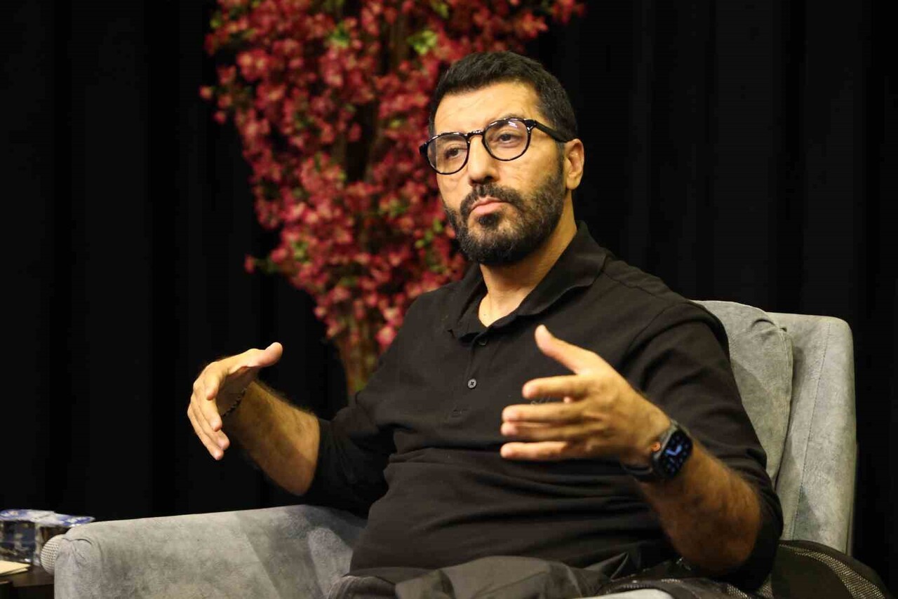 GENÇ İLETİŞİMCİLERİ SEKTÖRÜN DENEYİMLİ İSİMLERİYLE BULUŞTURAN 6. MEDYA AKADEMİSİ, BU HAFTA...