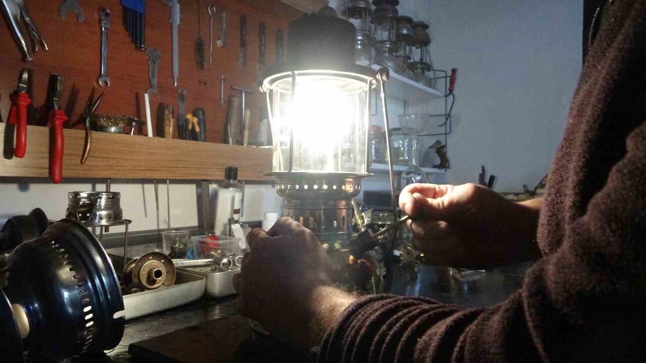 GİRESUN’DA YAŞAYAN 43 YAŞINDAKİ MESUT FIRTINA, ÇOCUKLUK YILLARINDA BAŞLAYAN LAMBA MERAKINI BUGÜN...