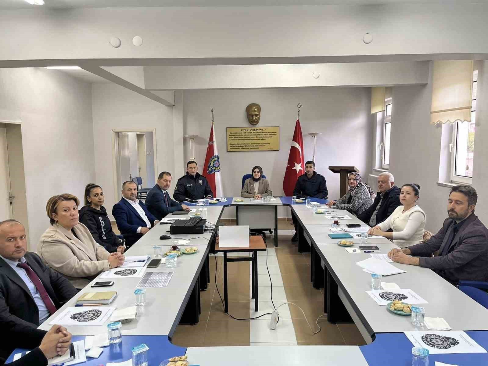 GÖLPAZARI’NDA KIŞ TRAFİK TEDBİRLERİ TOPLANTISI