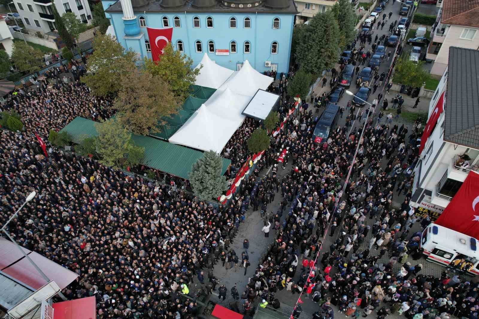 GÜRCİSTAN'DA ASKERİ KARGO UÇAĞININ DÜŞMESİ NETİCESİNDE ŞEHİT OLAN HAVA UÇAK BAKIM ASTSUBAY...