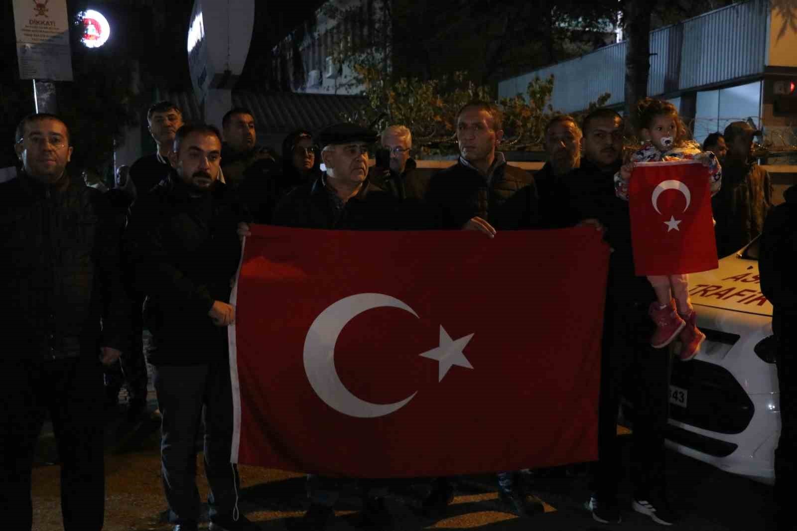 GÜRCİSTAN-AZERBAYCAN SINIRINDA DÜŞEN TÜRK SİLAHLI KUVVETLERİ'NE (TSK) AİT "C130" TİPİ ASKERİ...