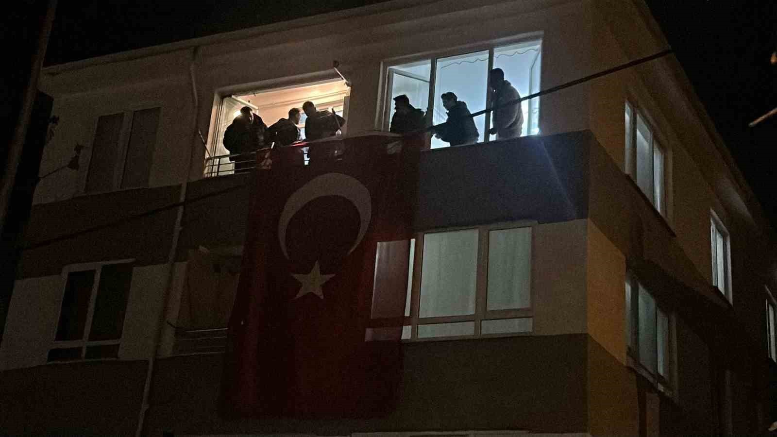 GÜRCİSTAN’DA DÜŞEN KARGO UÇAĞINDA BULUNAN 20 PERSONELDEN BİRİSİ OLAN ESKİŞEHİRLİ HAVA UÇAK BAKIM...