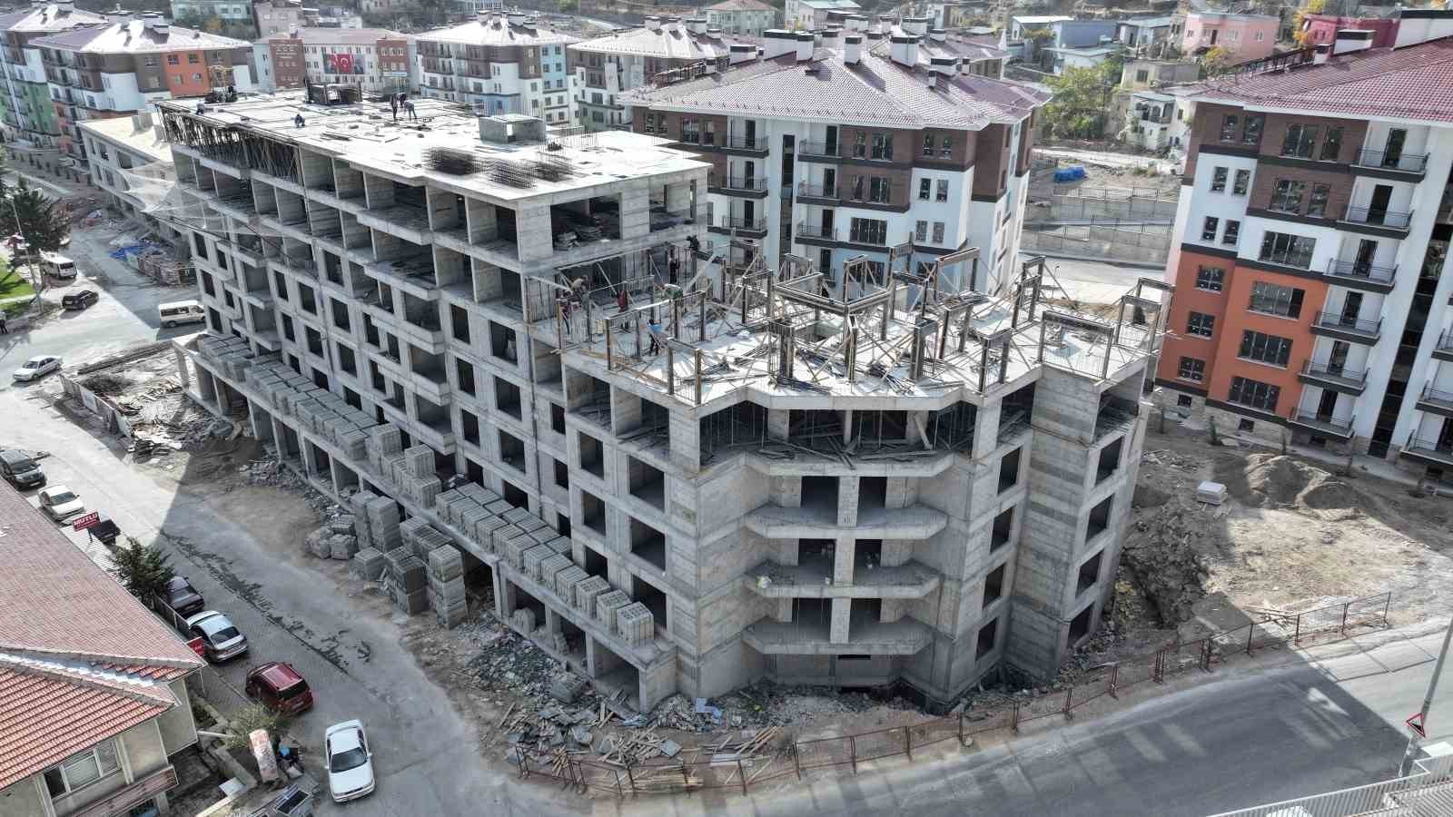 HACILAR BELEDİYESİ TARAFINDAN YÜRÜTÜLEN KENTSEL DÖNÜŞÜM PROJELERİYLE BİRLİKTE, İLÇEYE KAZANDIRILAN...