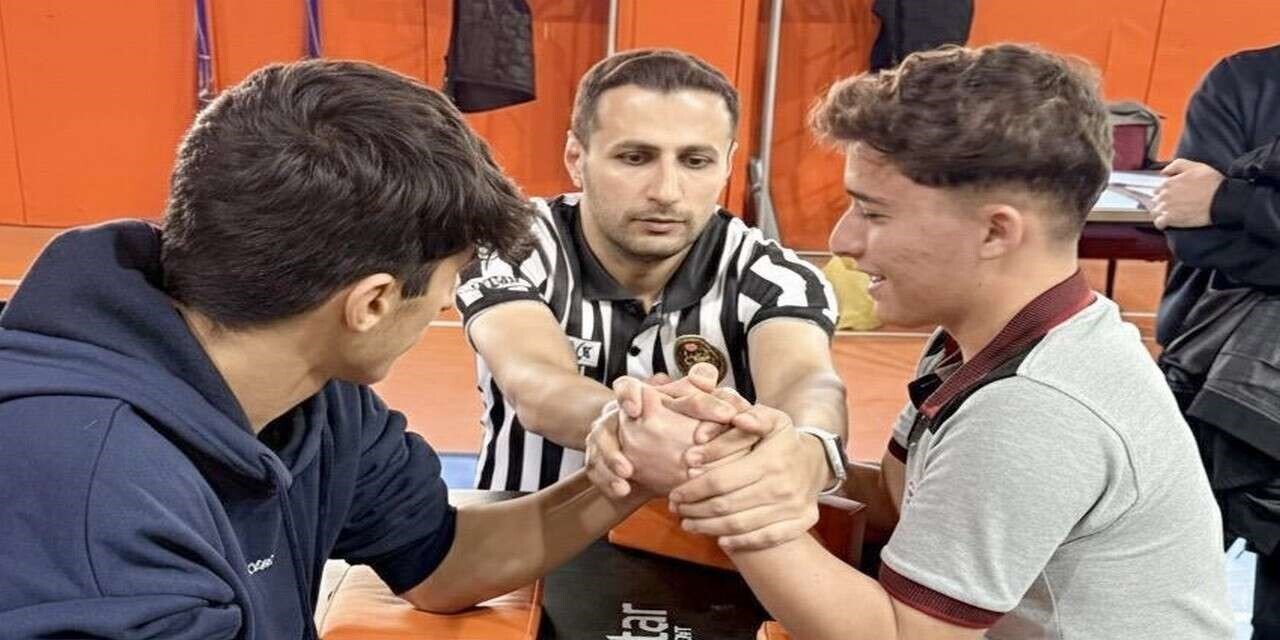 HAKKARİ GENÇLİK VE SPOR İL MÜDÜRLÜĞÜ TARAFINDAN DÜZENLENEN OKUL SPORLARI GENÇLER KIZ VE ERKEK...