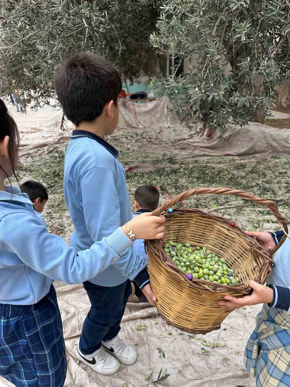 HALİDE HATUN İLKOKULU İKİNCİ SINIF ÖĞRENCİLERİ, ULUSLARARASI E-TWİNNİNG PROJESİ KAPSAMINDA...