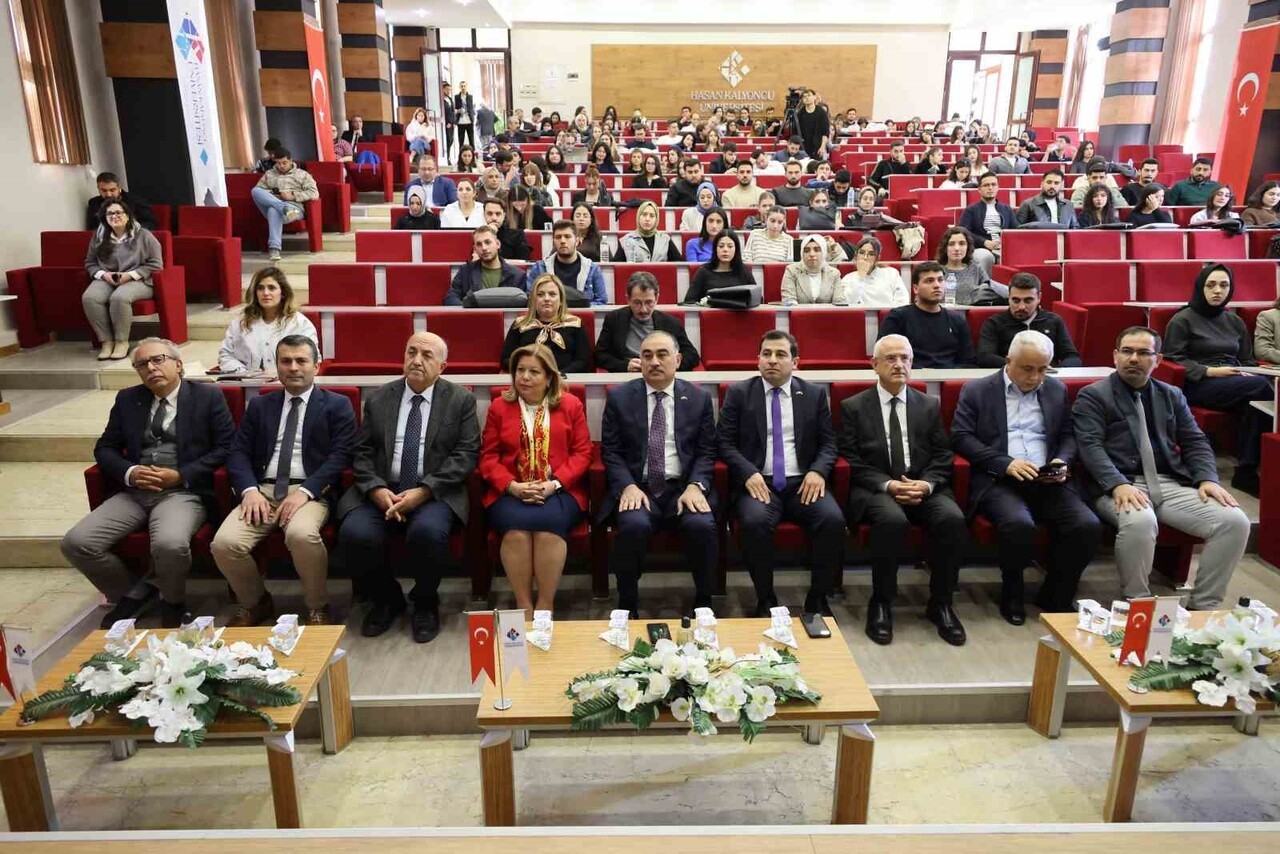 HASAN KALYONCU ÜNİVERSİTESİ (HKÜ) SİYASET BİLİMİ VE ULUSLARARASI İLİŞKİLER BÖLÜMÜ TARAFINDAN...