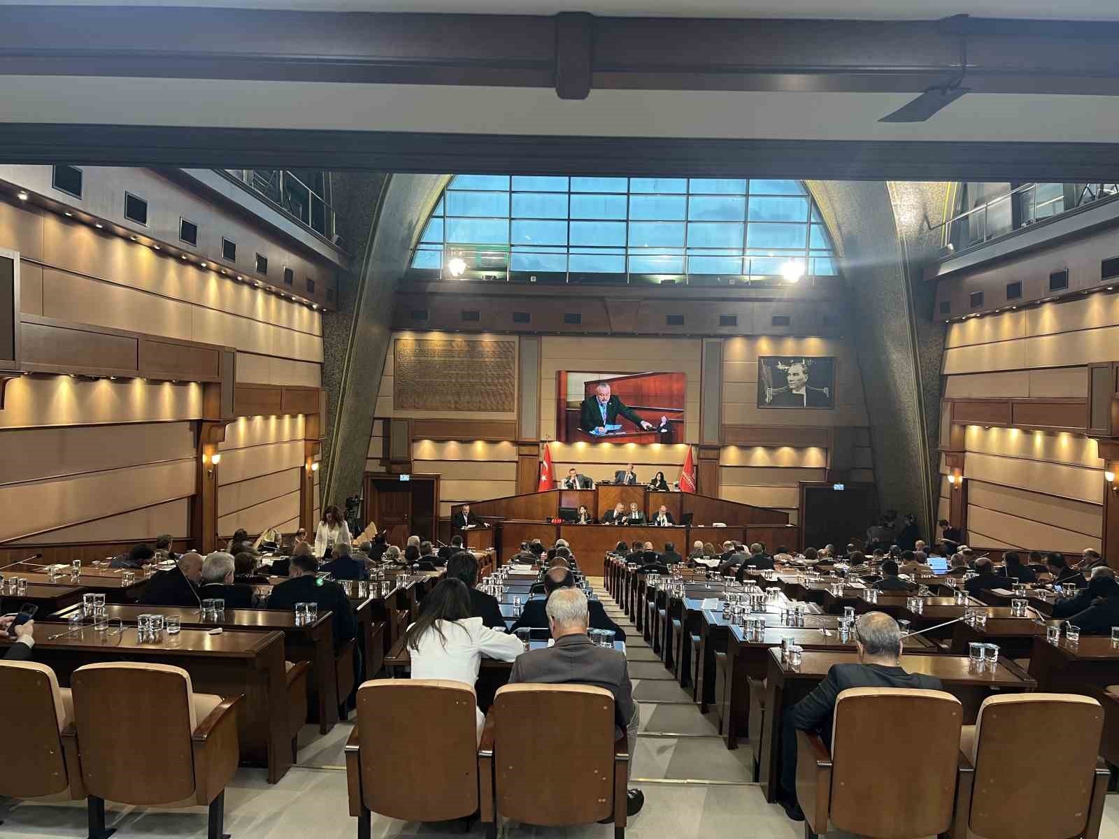 İBB KASIM AYI MECLİS TOPLANTISI 2'NCİ OTURUMU SARAÇHANE'DE BULUNAN MECLİS BİNASINDA...