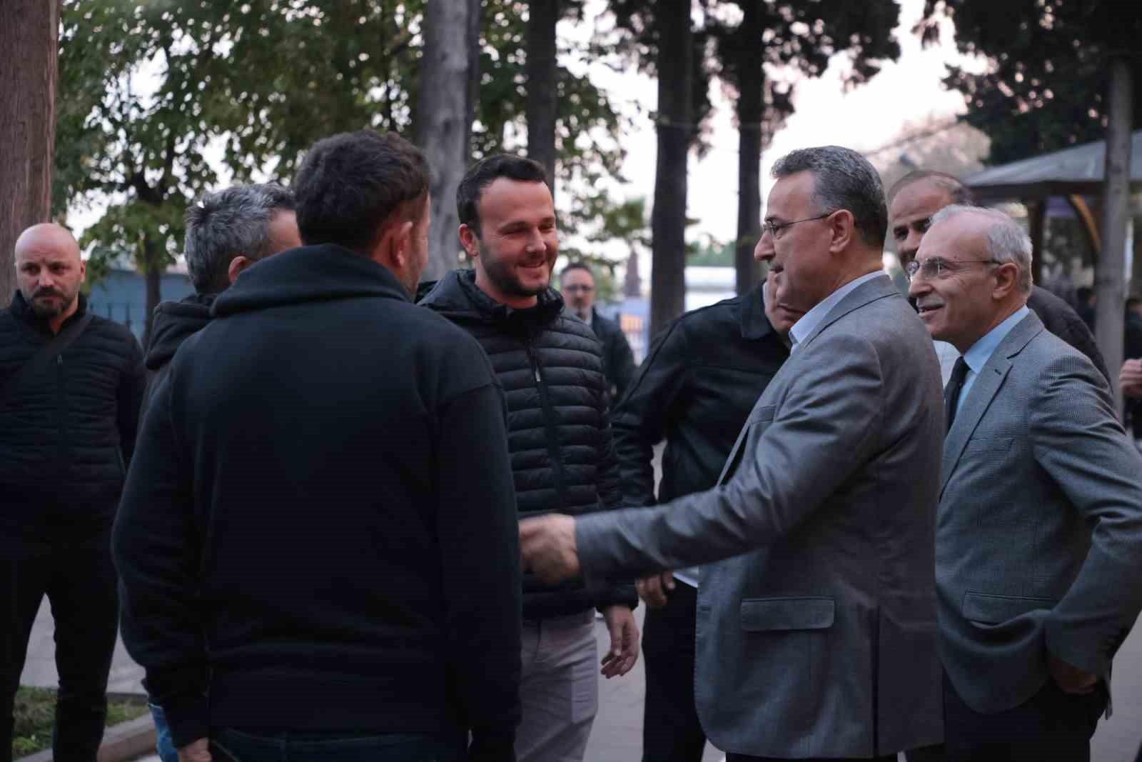 İLKADIM BELEDİYE BAŞKANI İHSAN KURNAZ, İLKADIM BELEDİYE MECLİS ÜYELERİ SERKAN AKYÜZ, MURAT GÜRBÜZ...