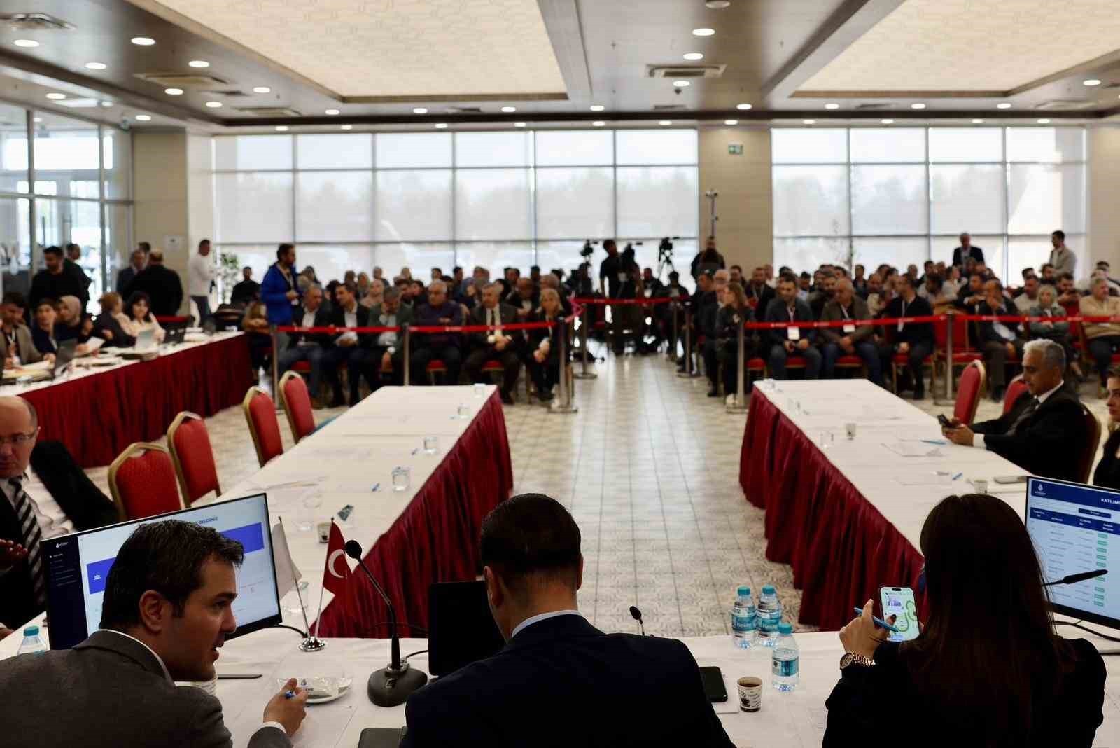 İSTANBUL'DA 'UYGULAMA BAZLI TAKSİ TAŞIMACILIĞI' PROJESİ ÇERÇEVESİNDE DÖRDÜNCÜ İHALE YAPILDI....