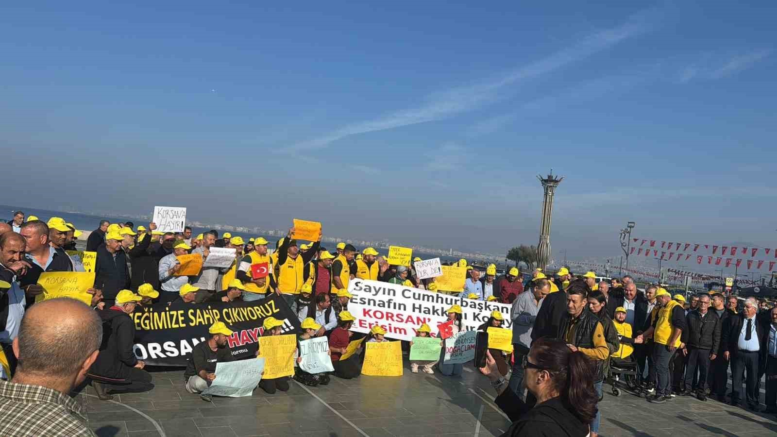 İZMİR ŞOFÖRLER VE OTOMOBİLCİLER ESNAF ODASI BAŞKANI ERKAN ÖZKAN, KORSAN TAŞIMACILIKLA MÜCADELE...