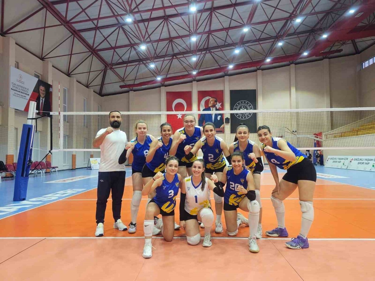 KADINLAR 2. LİG VOLEYBOL LİGİ 15. GRUP’TA MÜCADELE EDEN İKİ KAYSERİ TAKIMI KARŞI KARŞIYA GELDİ....