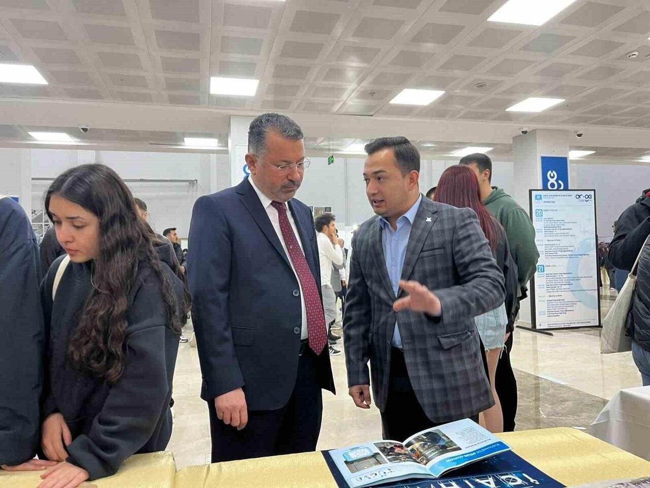 KARABÜK ÜNİVERSİTESİ (KBÜ) REKTÖRÜ PROF. DR. FATİH KIRIŞIK, BARTIN ÜNİVERSİTESİ TARAFINDAN...