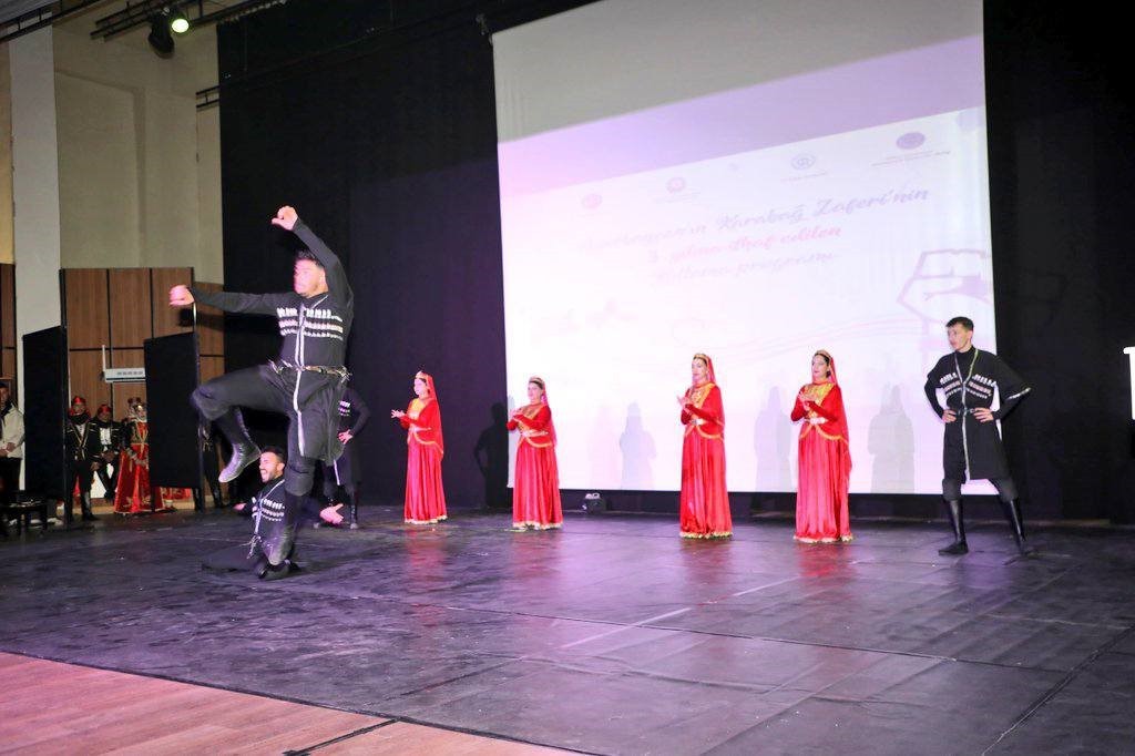 KARS’TA KARABAĞ ZAFERİ’NİN 5'İNCİ YILDÖNÜMÜ KUTLANDI(KARS-İHA)