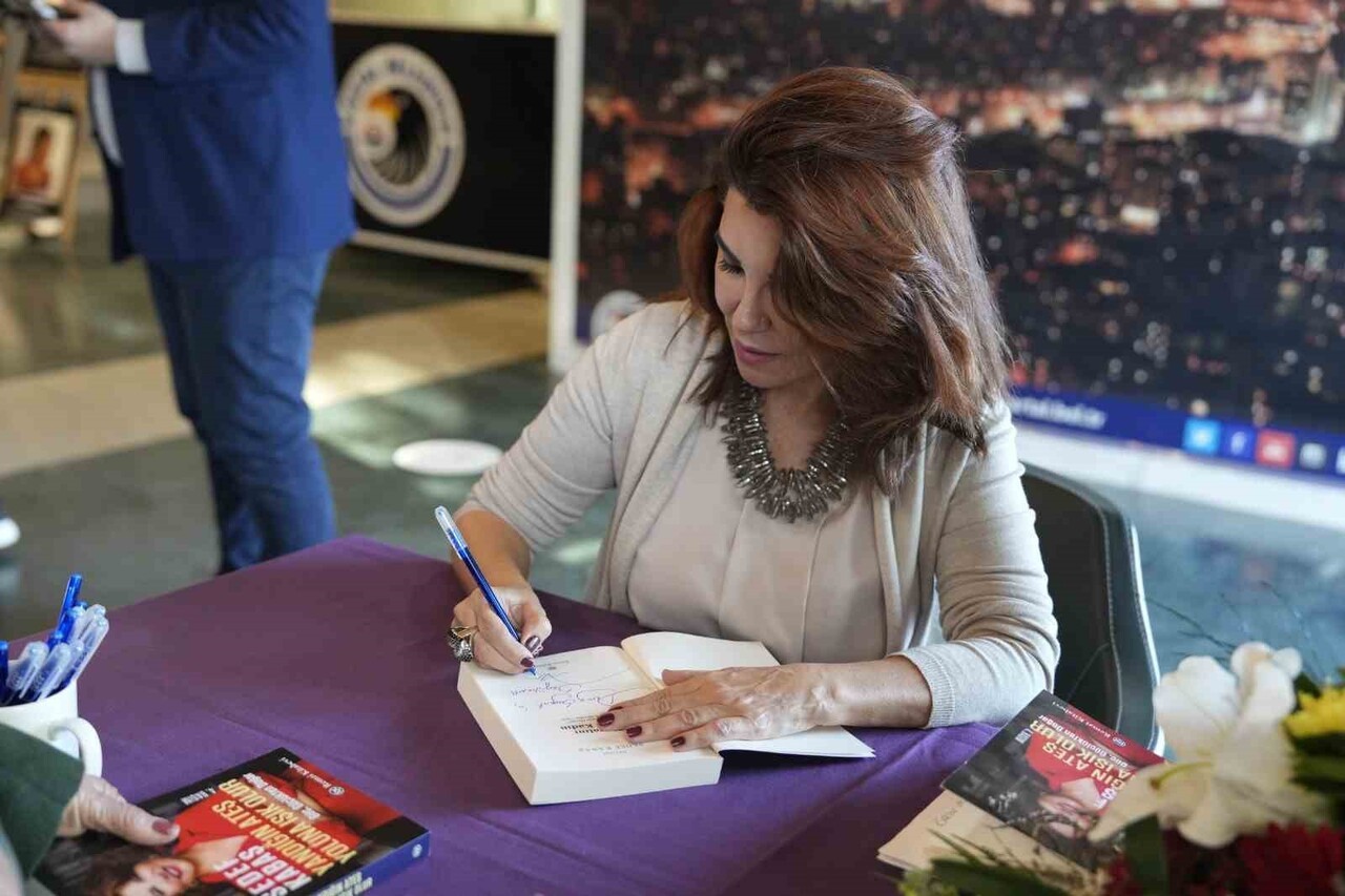 KARTAL BELEDİYESİ, 25 KASIM KADINA YÖNELİK ŞİDDETE KARŞI ULUSLARARASI MÜCADELE GÜNÜ KAPSAMINDA...