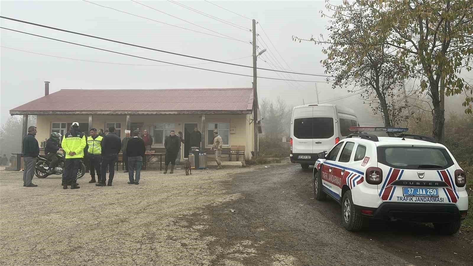 KASTAMONU’NUN BOZKURT İLÇESİNDE PAZAR GÜNÜ KAYIP OLARAK İHBAR EDİLEN ANNE İLE 5 YAŞINDAKİ OĞLUNUN...