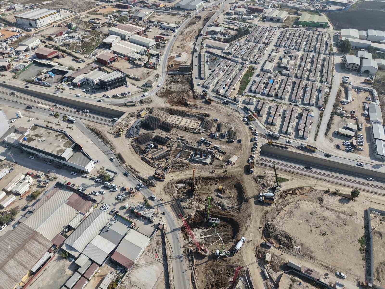 KAVŞAKTAN DRONE FOTOĞRAFI