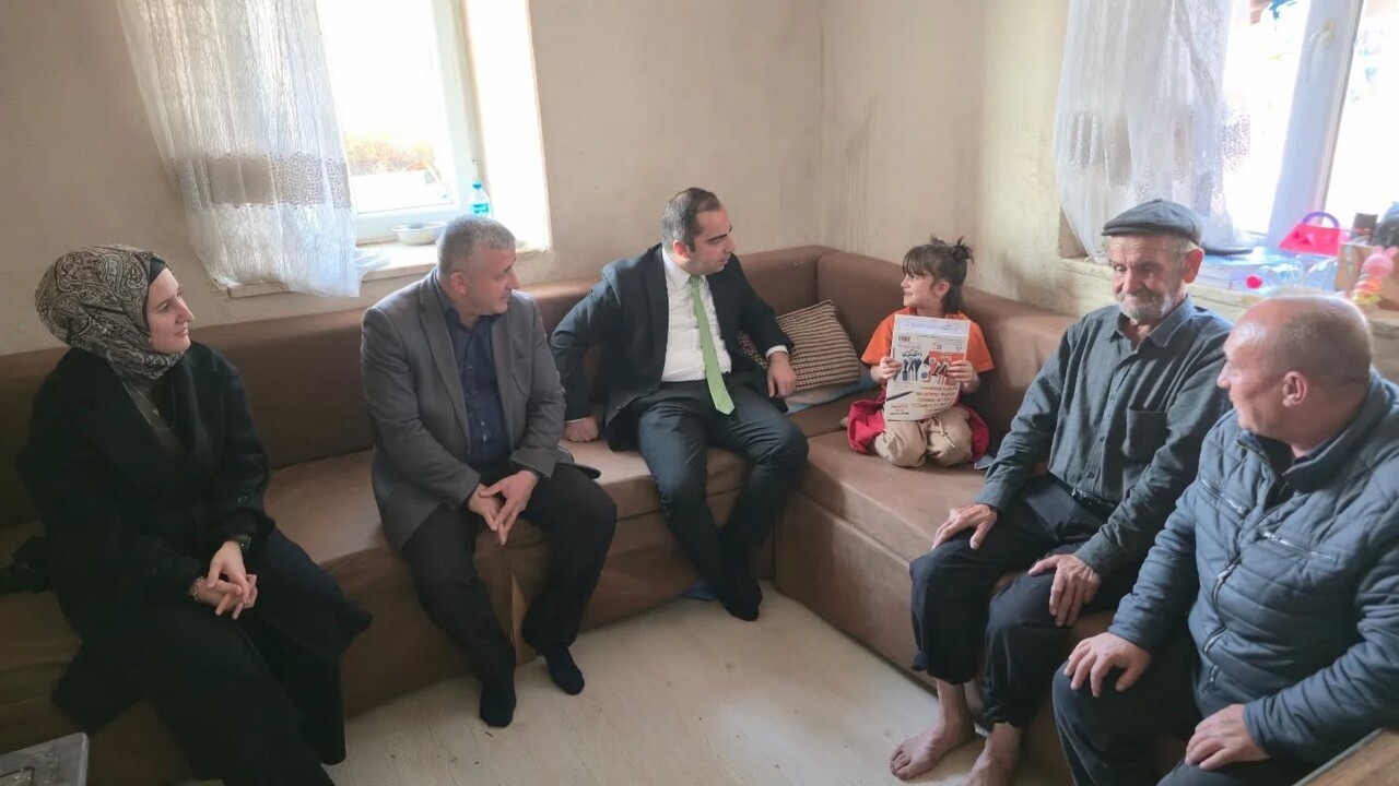 KAYMAKAM UÇAR BELKESE KÖYÜNDE VATANDAŞLARLA BİR ARAYA GELDİ