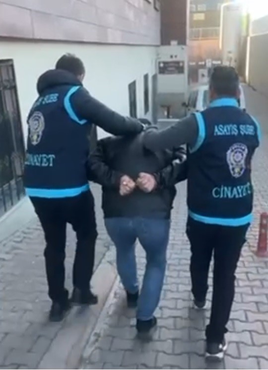 KAYSERİ'NİN KOCASİNAN İLÇESİNDE DURUŞMA SONRASINDA HUSUMETLİSİNE PUSU KURUP POMPALI TÜFEKLE ATEŞ...