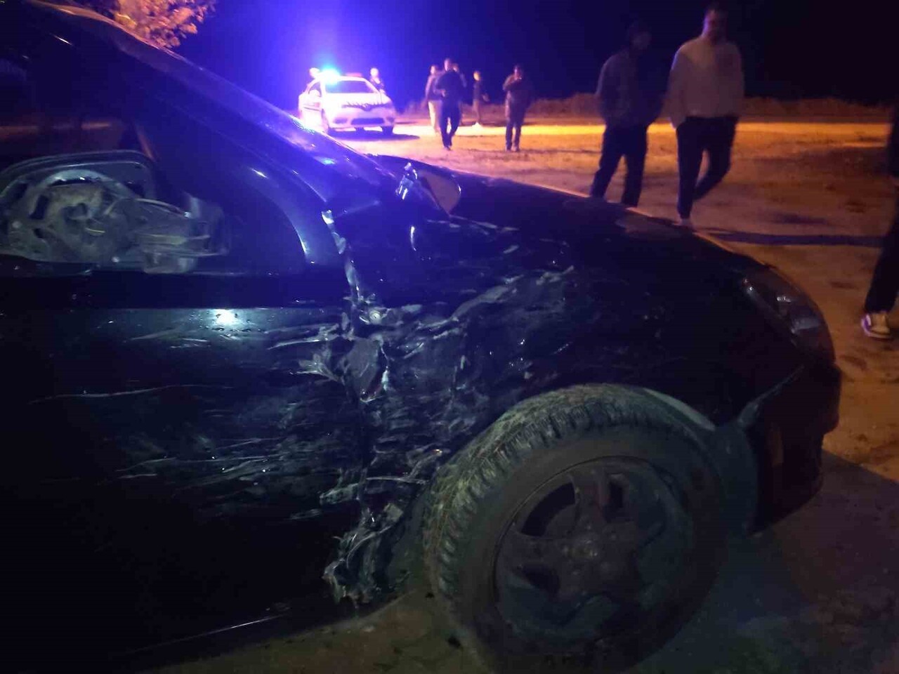 KEŞAN’DA OTOMOBİL İLE ÇARPIŞAN MOTOSİKLET SÜRÜCÜSÜ AĞIR YARALANDI