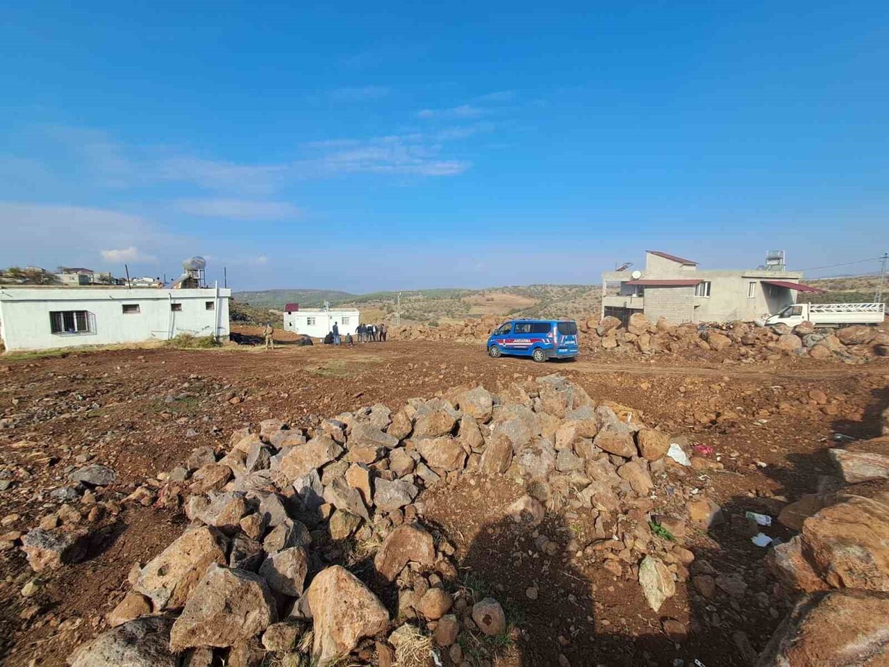 KİLİS'İN MUSABEYLİ İLÇESİNDE ÇIKAN SİLAHLI KAVGADA 1 KİŞİ YAŞAMINI YİTİRDİ.