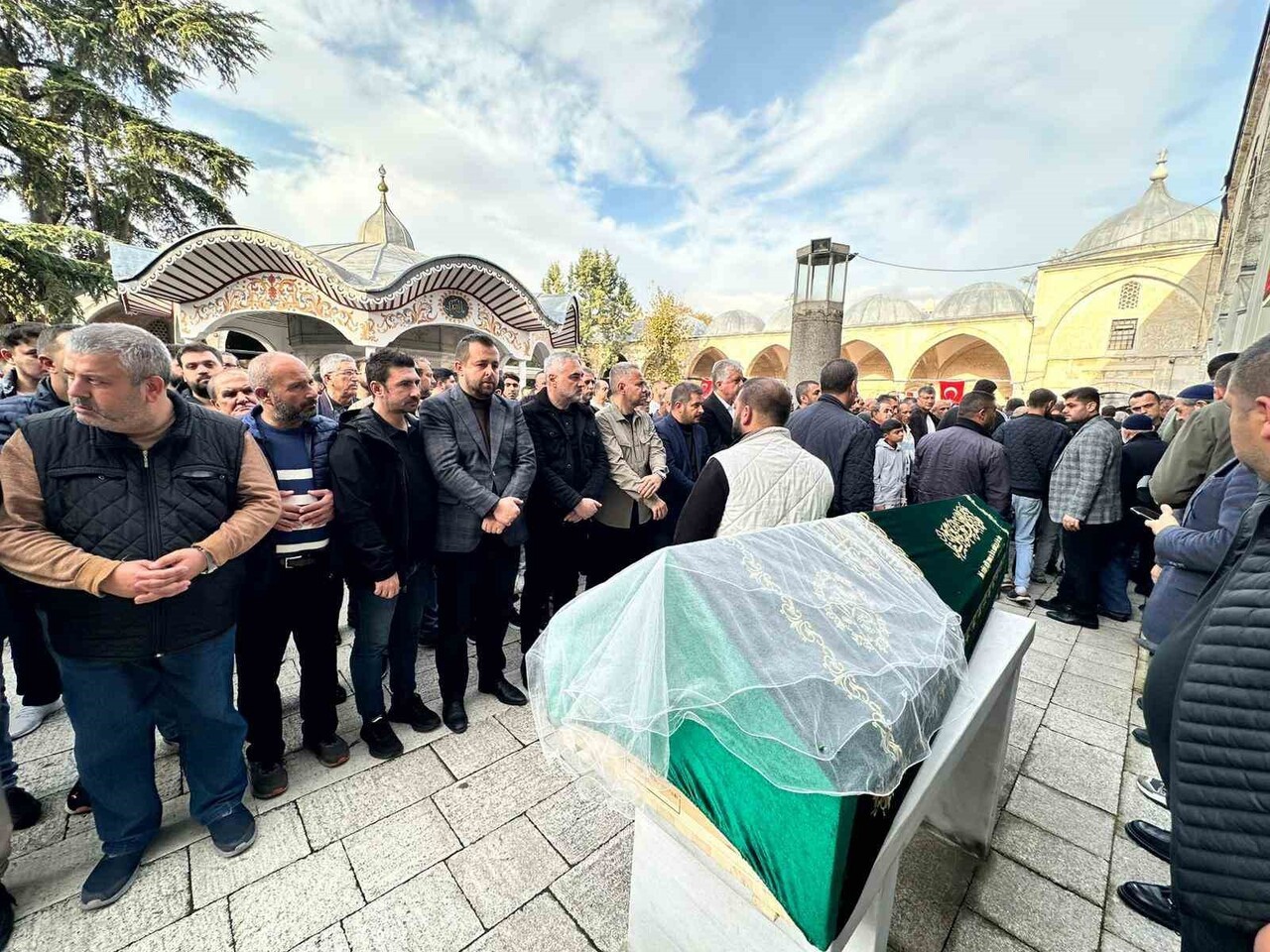 KIRKLARELİ'NİN LÜLEBURGAZ İLÇESİ GÜNDOĞU MAHALLESİ’NDE DÜN AKŞAM ARABADAN AÇILAN ATEŞ SONUCU...