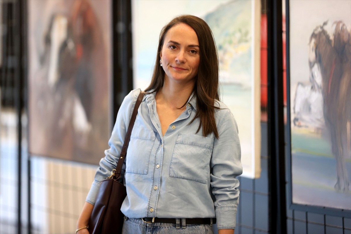 Kırklareli'nin Lüleburgaz ilçesinde yaşayan Ebru Beltan, 2 yıllık tedavinin ardından akciğer...