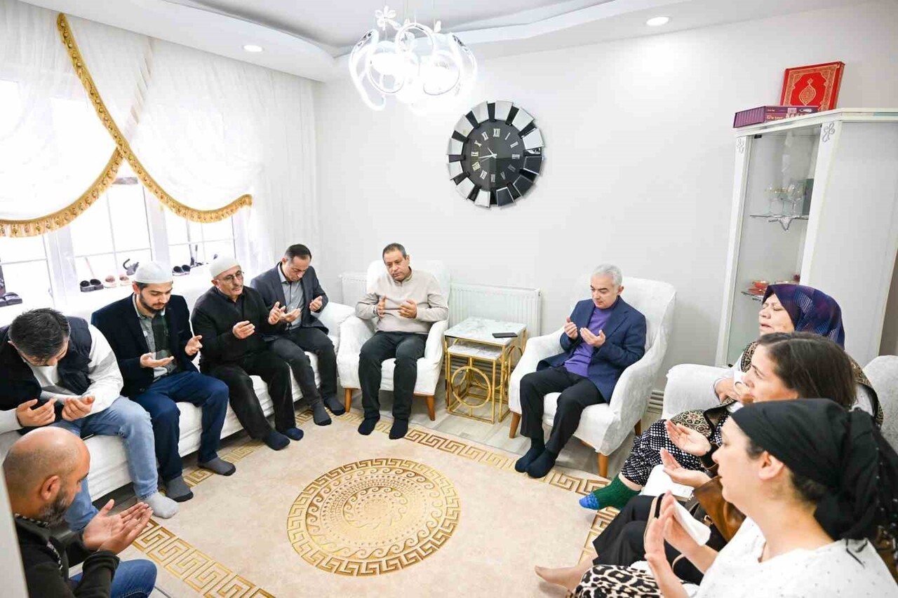 KIRKLARELİ VALİSİ UĞUR TURAN, LÜLEBURGAZ KAYMAKAMI KEMAL YILDIZ VE İLÇE MÜFTÜSÜ SABRİ DEMİR...