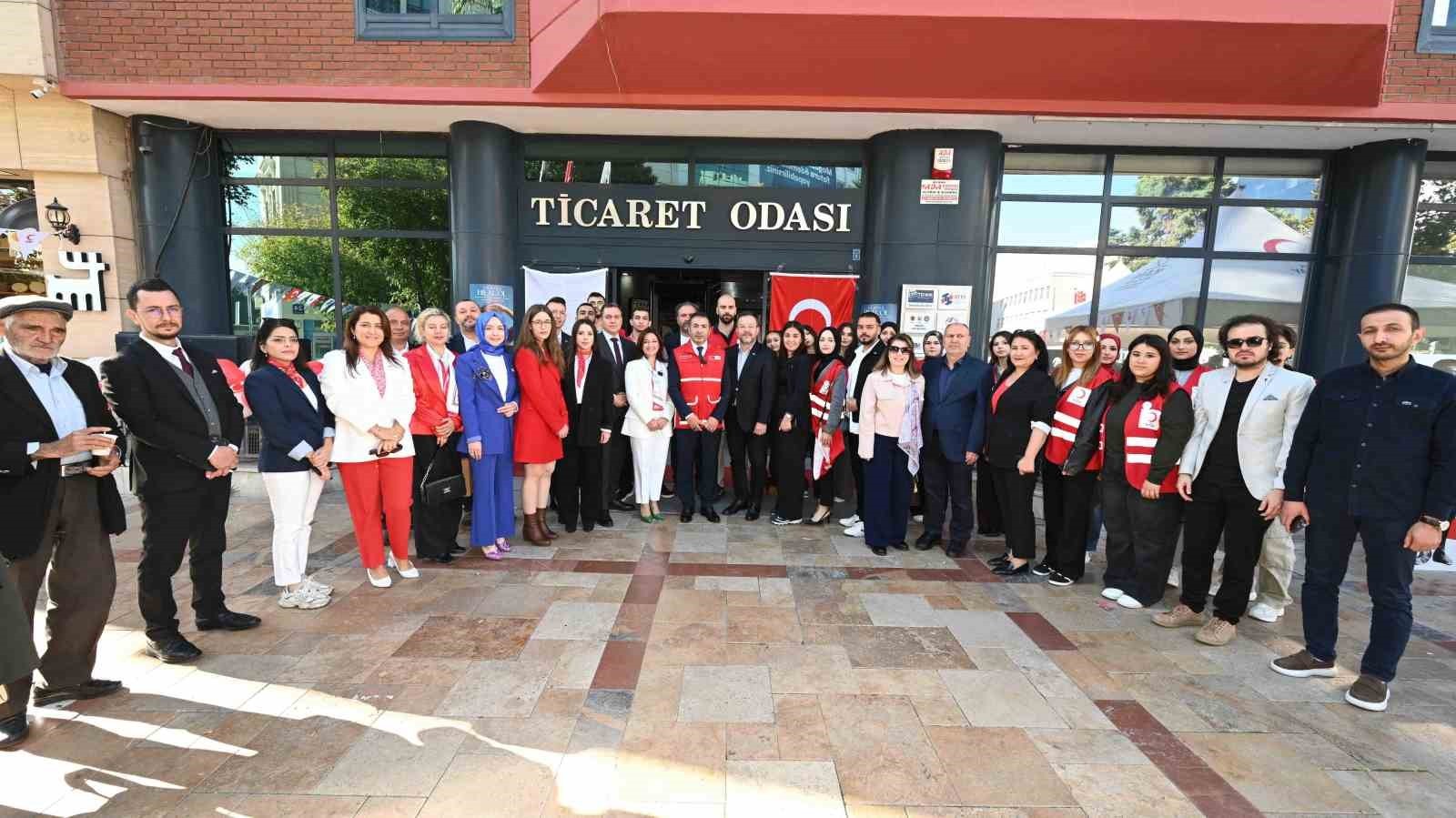 KIZILAY HAFTASI, DENİZLİ’DE GERÇEKLEŞTİRİLEN ÇEŞİTLİ ETKİNLİKLERLE COŞKUYLA KUTLANDI. TÜRK KIZILAY...