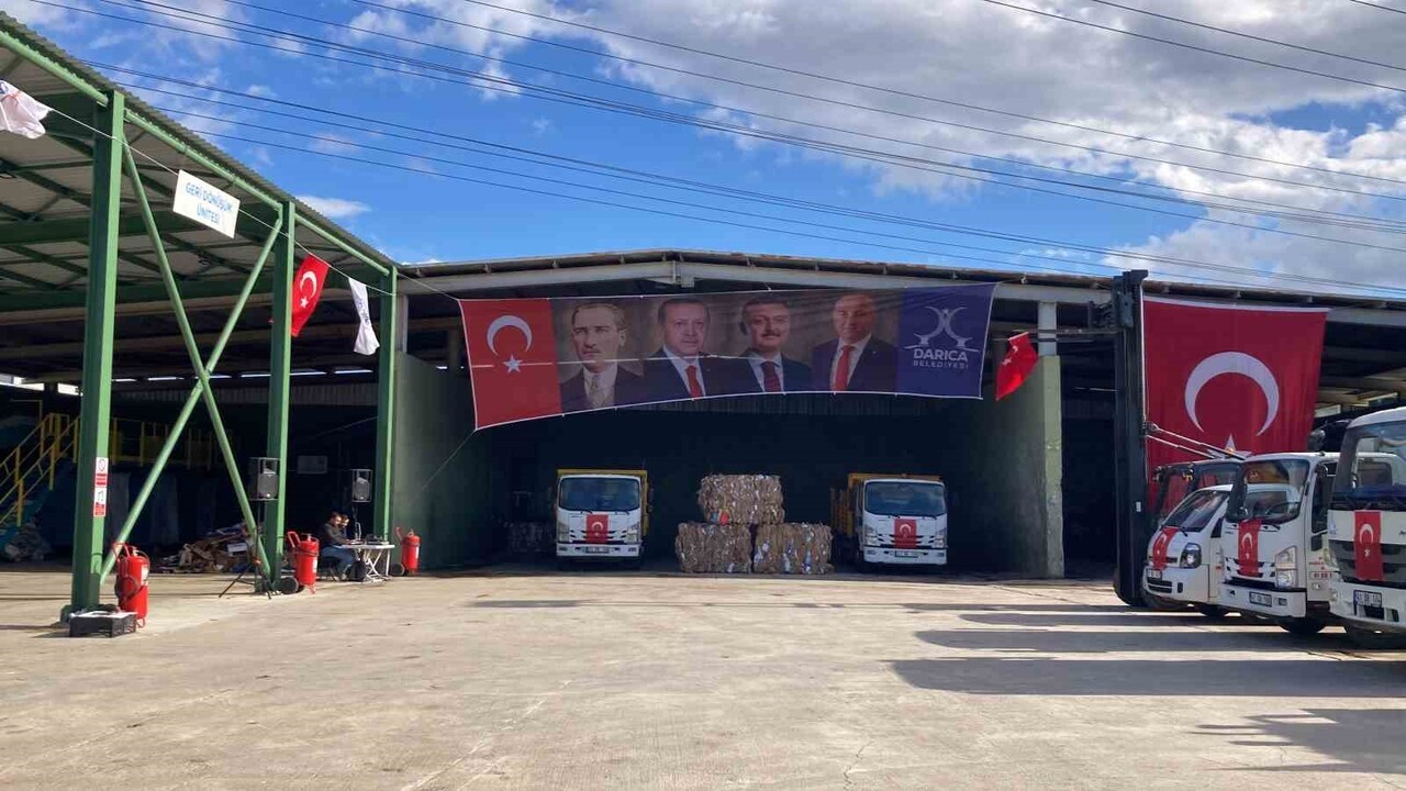 KOCAELİ'NİN DARICA İLÇESİNDE GÜNLÜK 70 TON ATIK İŞLEME KAPASİTESİNE SAHİP GERİ DÖNÜŞÜM TESİSİ...