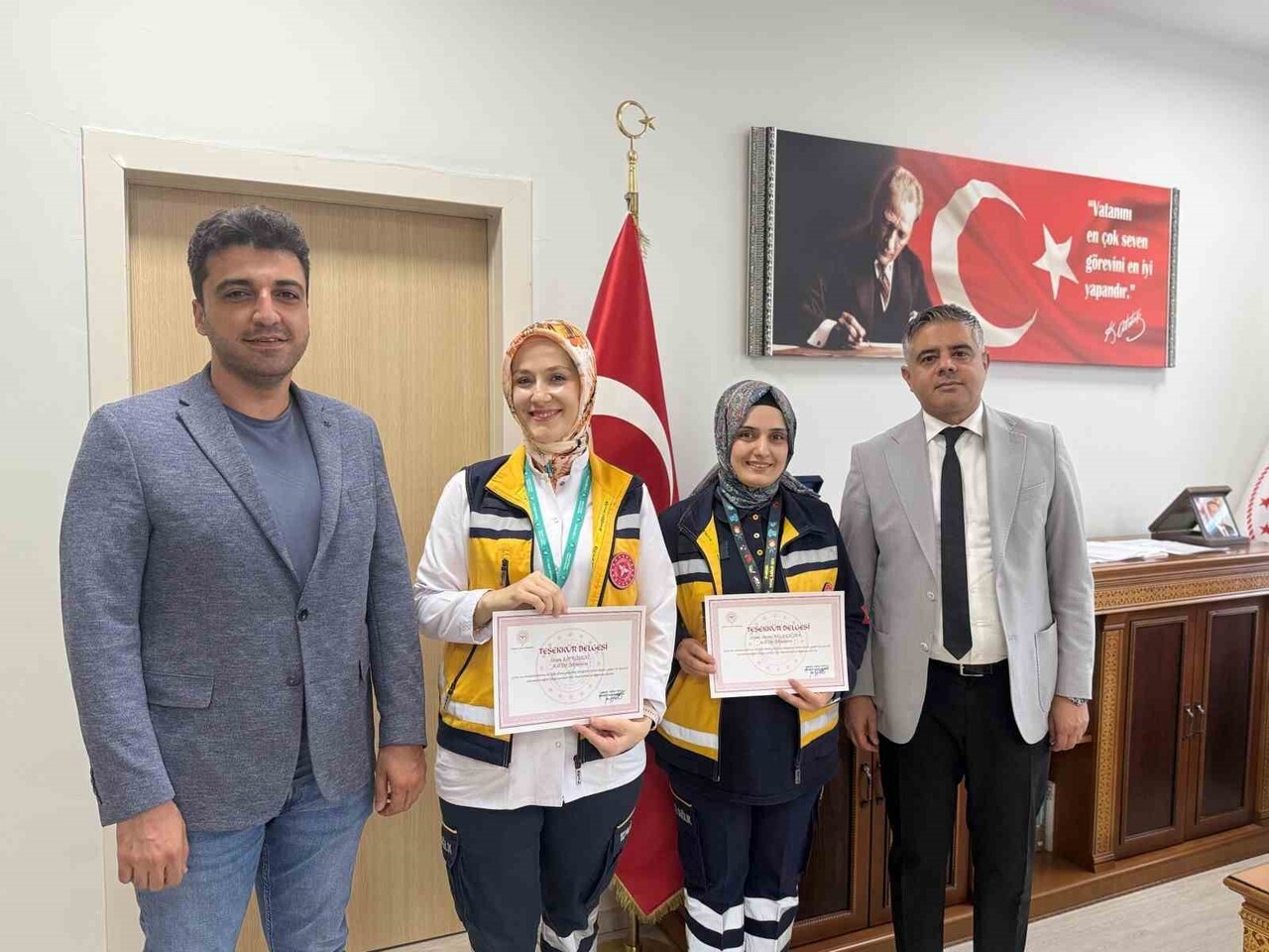 KONUYA İLİŞKİN AÇIKLAMA YAPAN MARDİN İL SAĞLIK MÜDÜRÜ UZM. DR. SAFFET YAVUZ, 112 PERSONELİNİ...