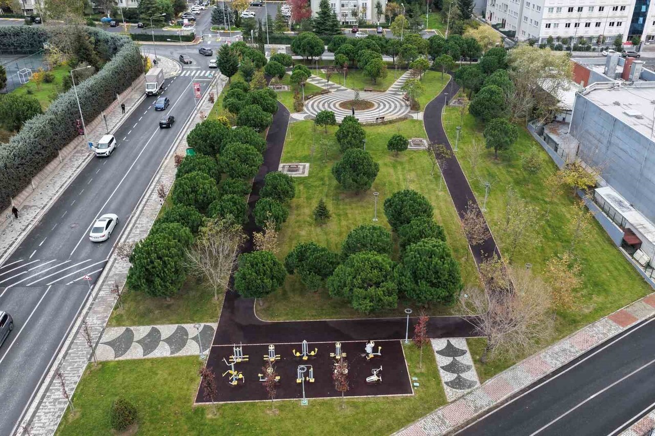 KÜÇÜKÇEKMECE BELEDİYESİ ATAKENT MAHALLESİ’NDE BULUNAN BİR PARKA KÜÇÜKÇEKMECE’DE ÖLDÜRÜLDÜKTEN...