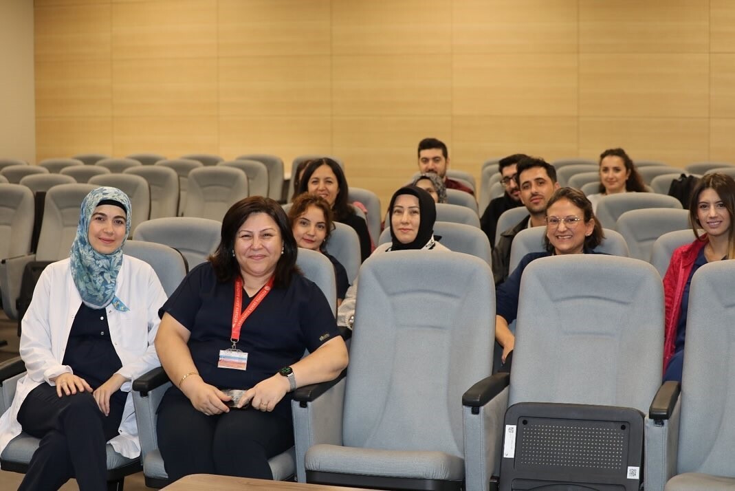 KÜTAHYA ŞEHİR HASTANESİNDE YOĞUN BAKIM HEMŞİRELİĞİ SERTİFİKALI EĞİTİM PROGRAMI