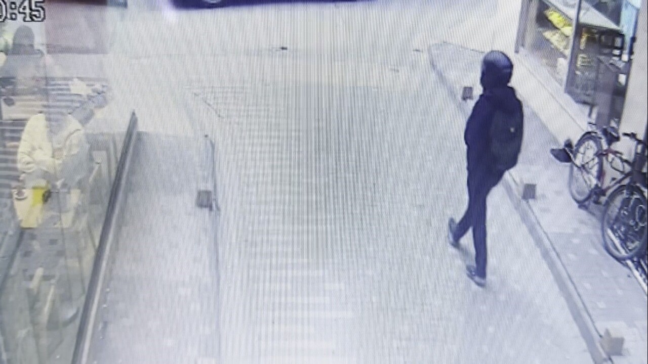 KUYUMCUYU SOYAN HIRSIZIN GÜVENLİK KAMERA GÖRÜNTÜSÜ