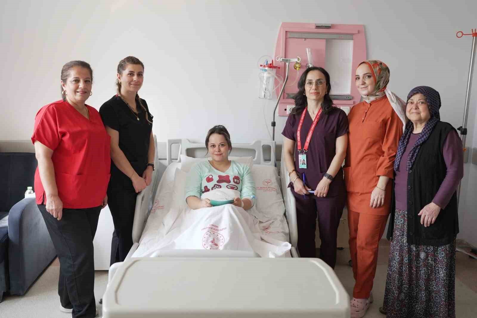 MALATYA EĞİTİM VE ARAŞTIRMA HASTANESİ ENDOKRİNOLOJİ VE METABOLİZMA HASTALIKLARI UZMANI DOÇ. DR....