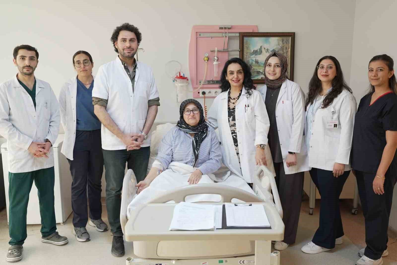 MALATYA EĞİTİM VE ARAŞTIRMA HASTANESİ ENDOKRİNOLOJİ VE METABOLİZMA HASTALIKLARI UZMANI DOÇ. DR....